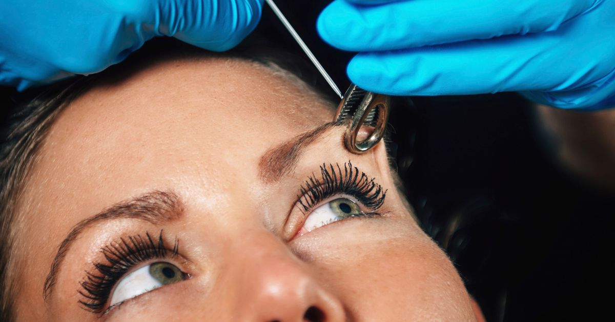Piercing Sobrancelha: Como Escolher o Tipo Ideal e Evitar Erros