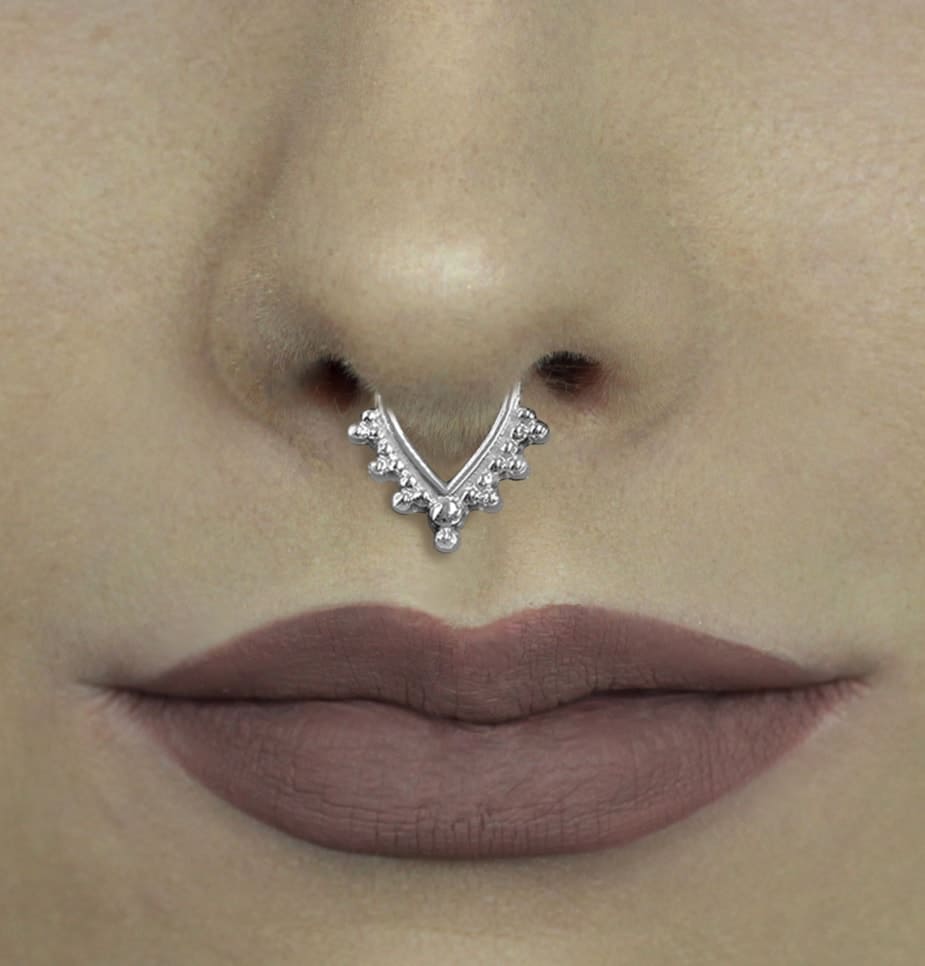 Piercing Septo Pressão Triangular