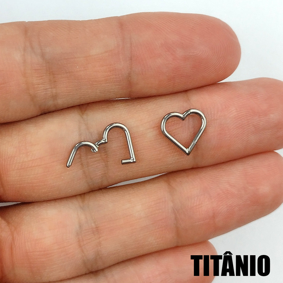 Piercing Segmentado Coração Titânio