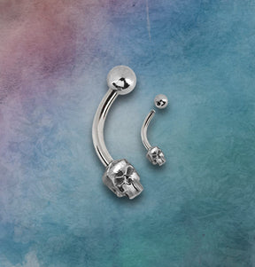 Piercing Sobrancelha Labret Caveira Aço Cirúrgico