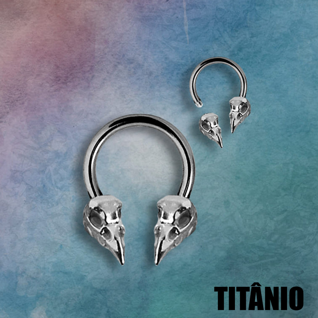 Piercing Ferradura Corvo Titânio